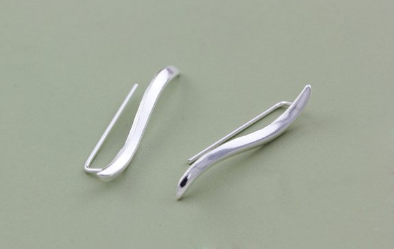 Sterling Silver 0.925 stylish long leaf earring