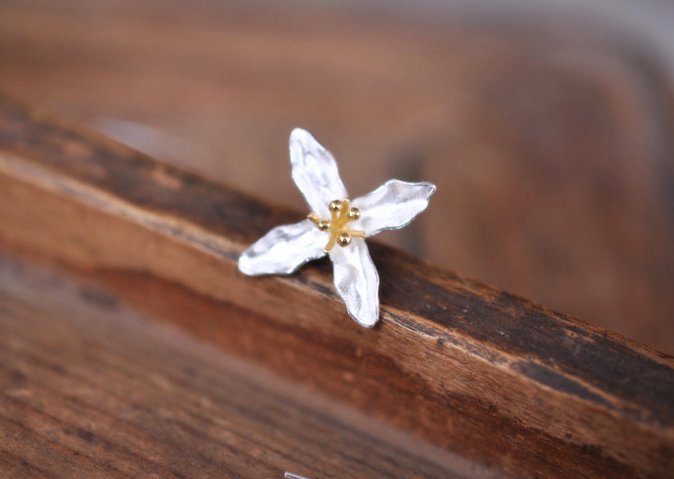 Sterling Silver 925 flower earring, gold plated stamen, long post,