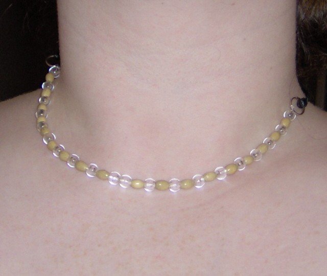 18 inch Au Naturel wood bead necklace