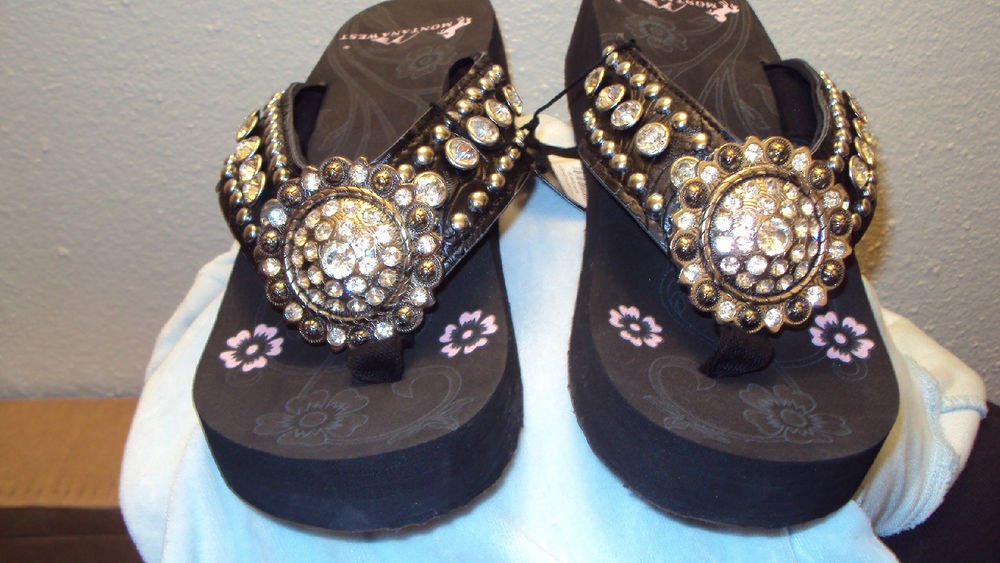MONTANA WEST BLACK WESTERN WEDGE SANDALS WITH A CONCHO SIZE 6 7 8 9 10 11