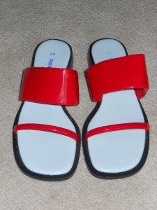 Naturalizer Strappy Sandals Slides Sz 6M / 36 Red Patent Leather Shoes Italy