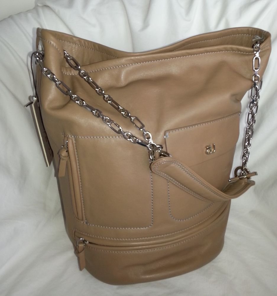 MAUVE AU Neptune Leather Bucket Shoulder Bag in Taupe - NWT