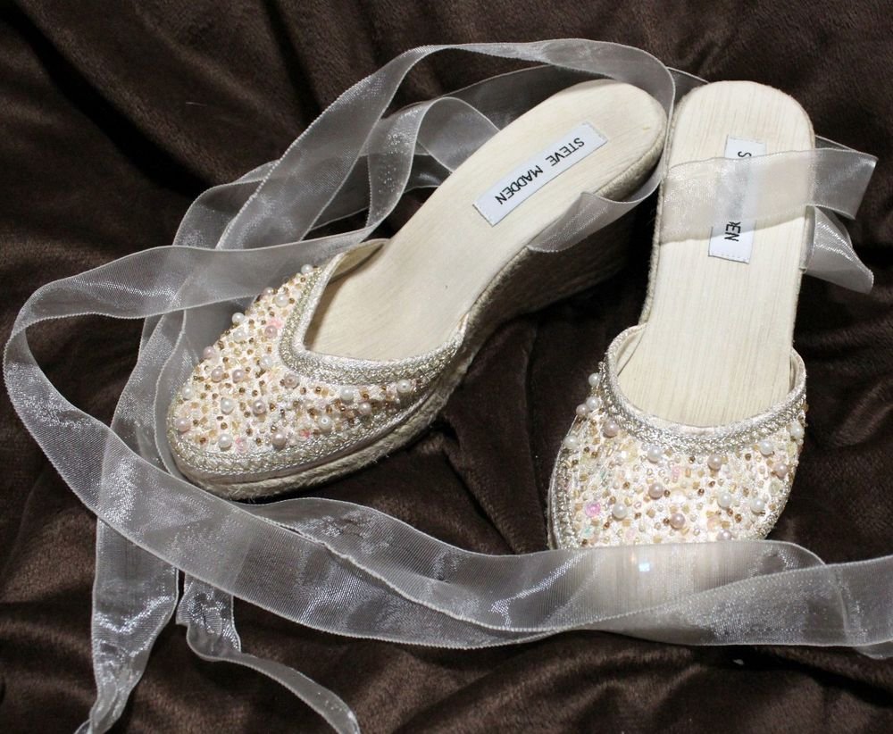 Steve Madden Bombay White Beige Pearl Slides Wedge Heels Dress Shoes Size 6 B