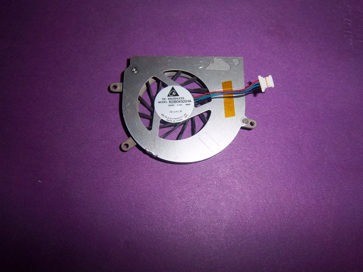 Apple Macbook Pro A1151 17" Left CPU Cooling Fan Assembly 922-7510