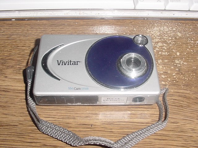 Vivitar digital camera