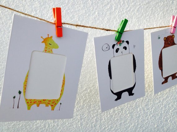 Free shipping! Mini Animal Painted Paper Photo Frame Set- wooden pegs & jute twine set