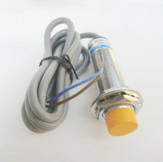DC6-36V 8mm Cylindrical Inductance Proximity Sensor Approach Switch PNP NC