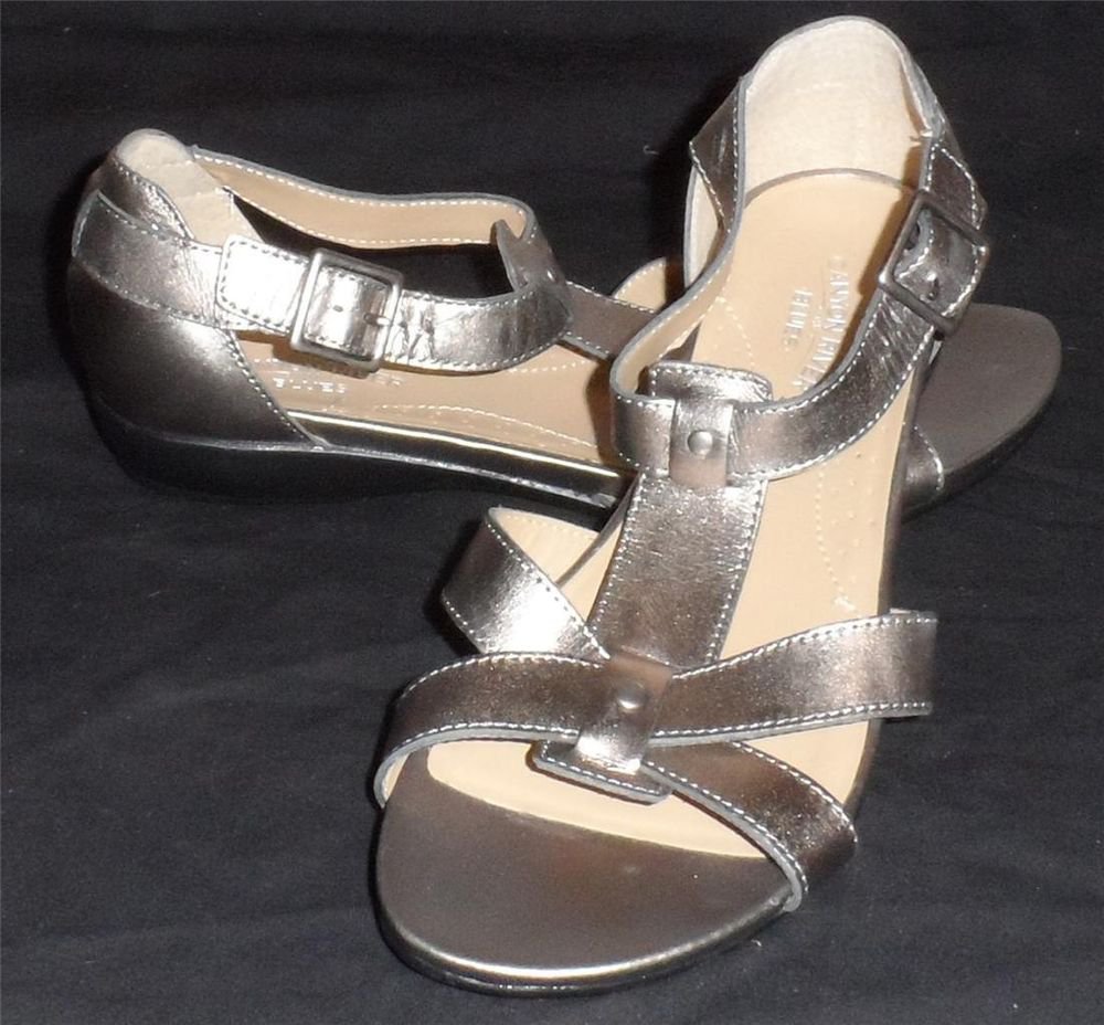 Canyon River Blues Brushed Gold 1" Low Heel Open Toe Sandal 7-1/2 M 7-1/2 Medium