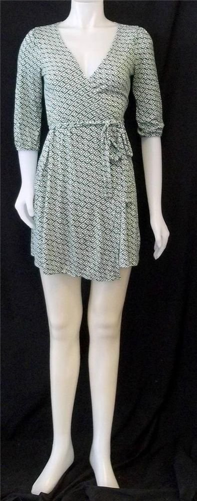 Old Navy XS 0 2 White Green Geometric Pattern V Neck Half Sleeve Wrap Dress