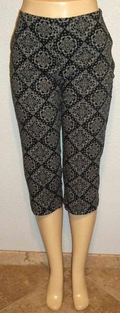 BW Sport 10P Petite Medium PM Black White Paisley Cotton Capri Cropped Pants