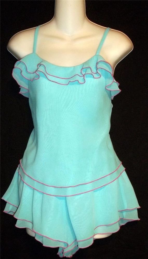 S 4 6 Mystique Intimates Aqua Blue Hot Pink Ruffled 2 Piece Top Shorts Sleepwear