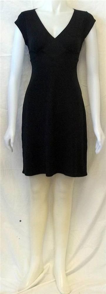 Gap XS Extra Small 0 2 Black V-Neck Knee Length Evening Little Black Dress