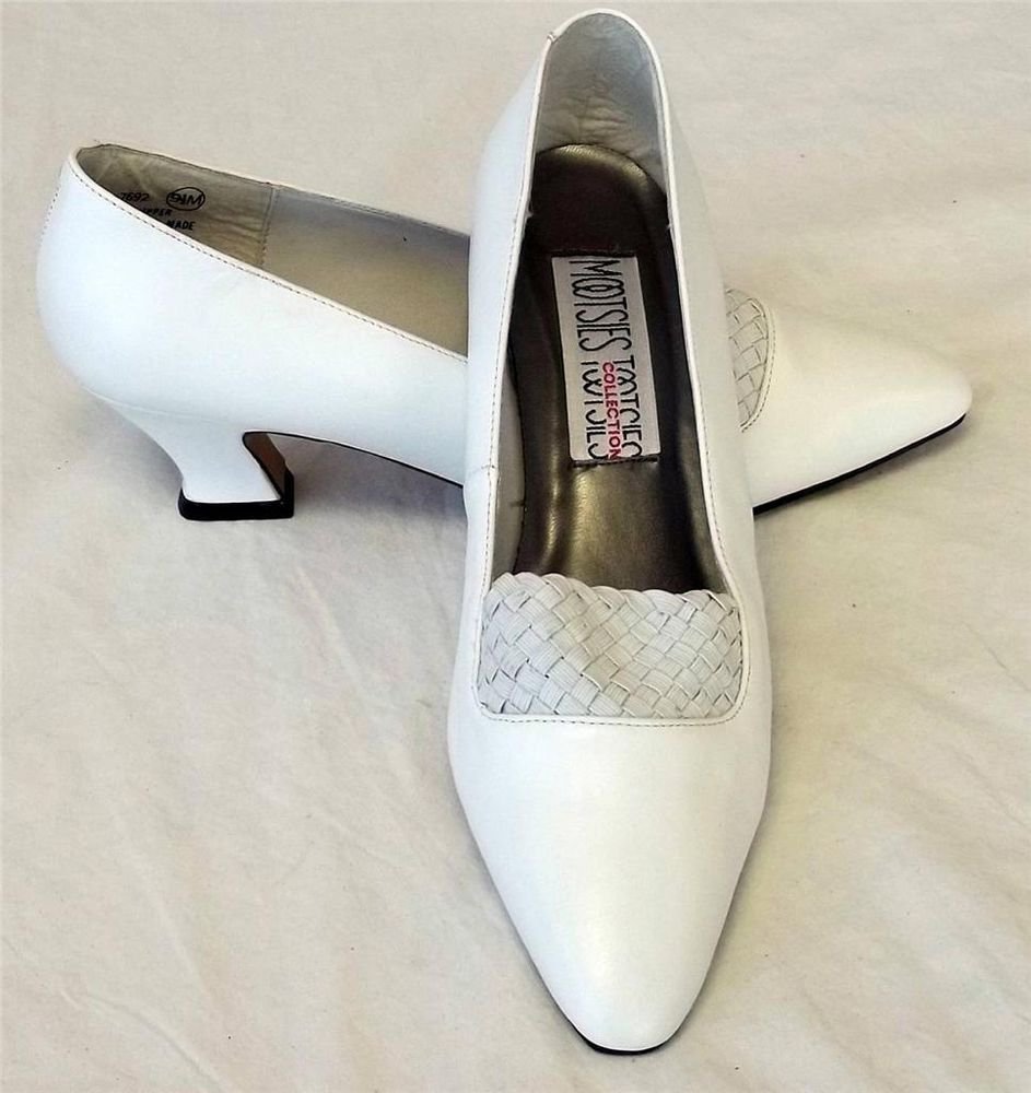 Mootsies Tootsies Collection 9.5 M White Leather Kitten Heel Career Church Shoes