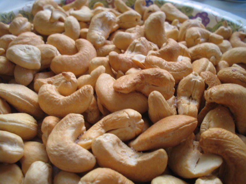 CASHEWS ROASTED AND SALTED - 5 lbs