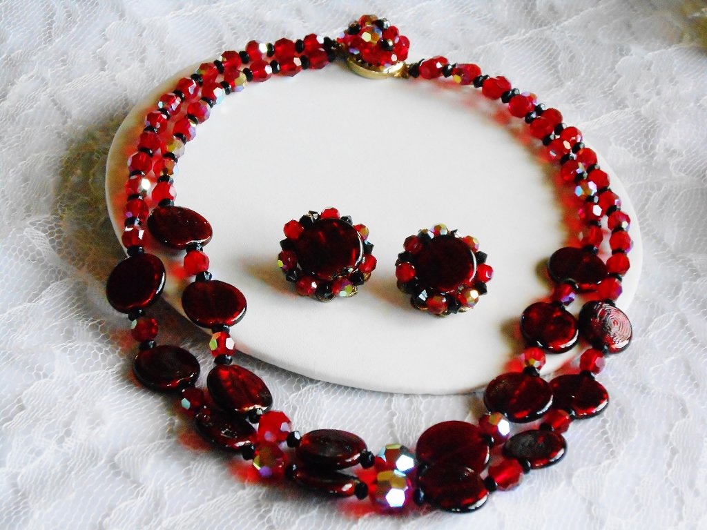 Red Crystal Set