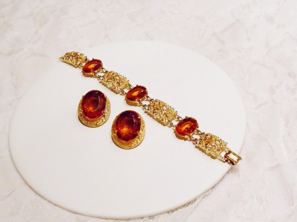 Golden Topaz Set