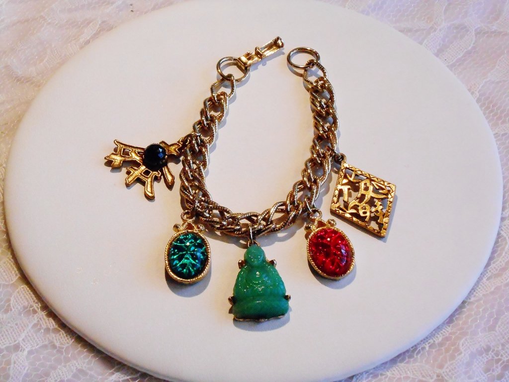 Coro Asian Inspired Charm Bracelet