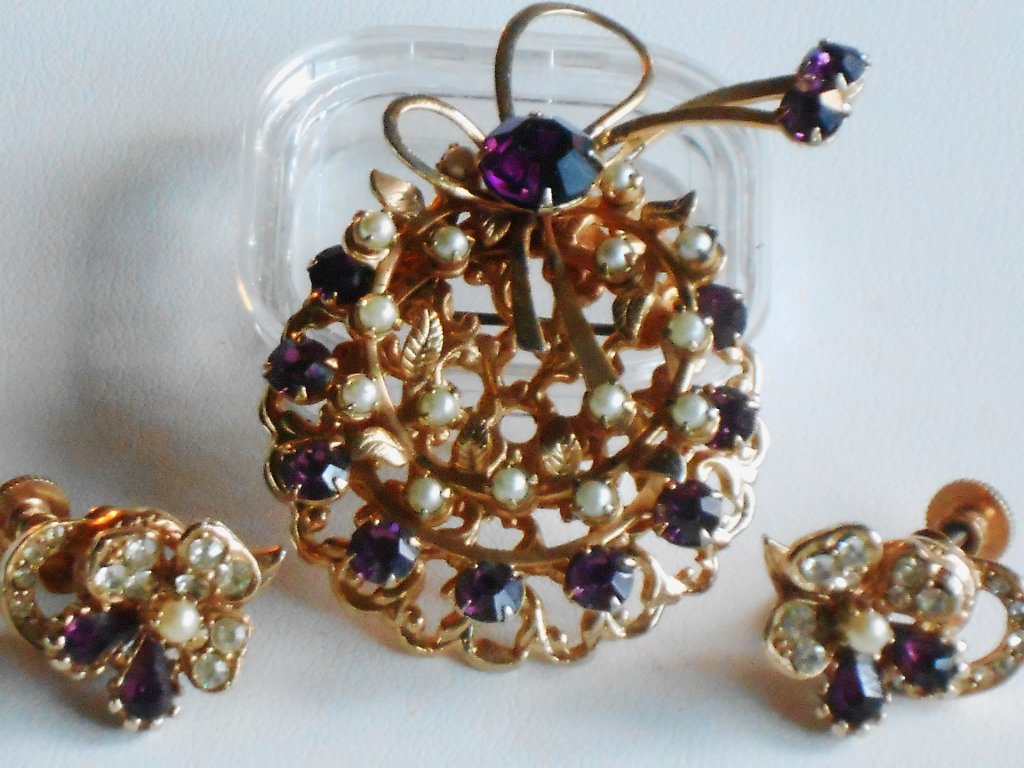 Purple Rhinestone and Faux Seed Pearl Brooch and ER Set
