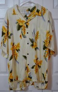 Ho Aloha Floral Hawaiian Camp Shirt Big Size 2XL Made in Hawaii Yellow Floral