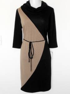Sandra Darren Sweater Dress Size 3X Beige Mocha Black Colorblock Belt Knit NWT