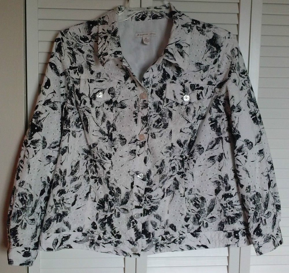 JM Collection 18W 18 Woman Floral Black White Eyelet Jean Style Pocket Jacket