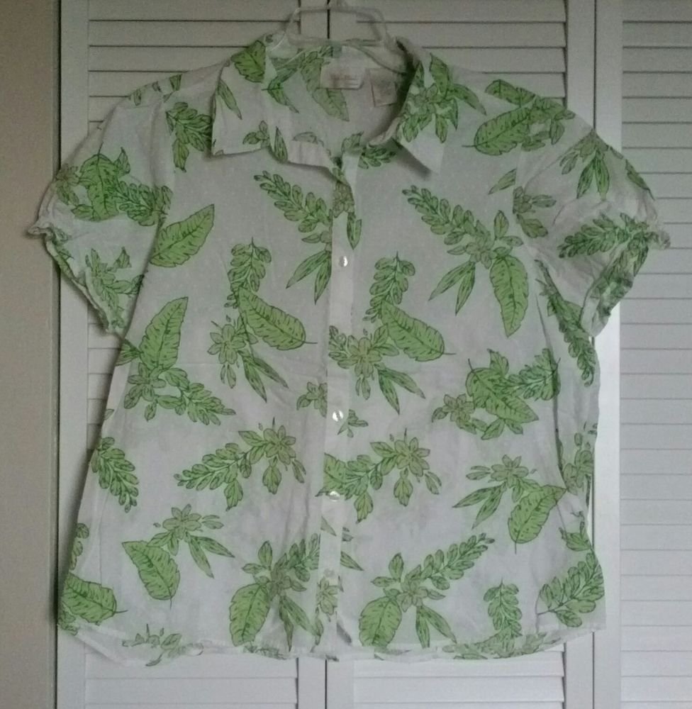 Studio Works Woman 1X Swiss Dot White w/ Green Flowers & Leaf Leaves Print Top