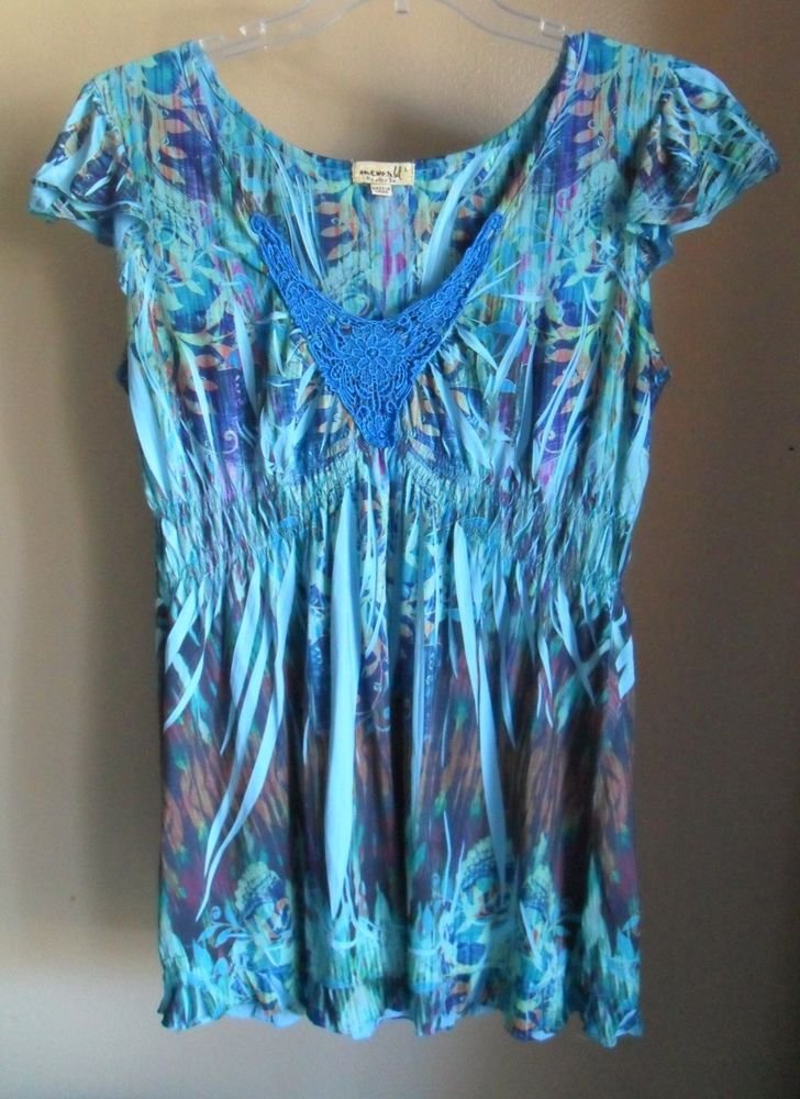 One World Live & Let Live Subliminal Empire Top Crocheted Inset Neckline Large