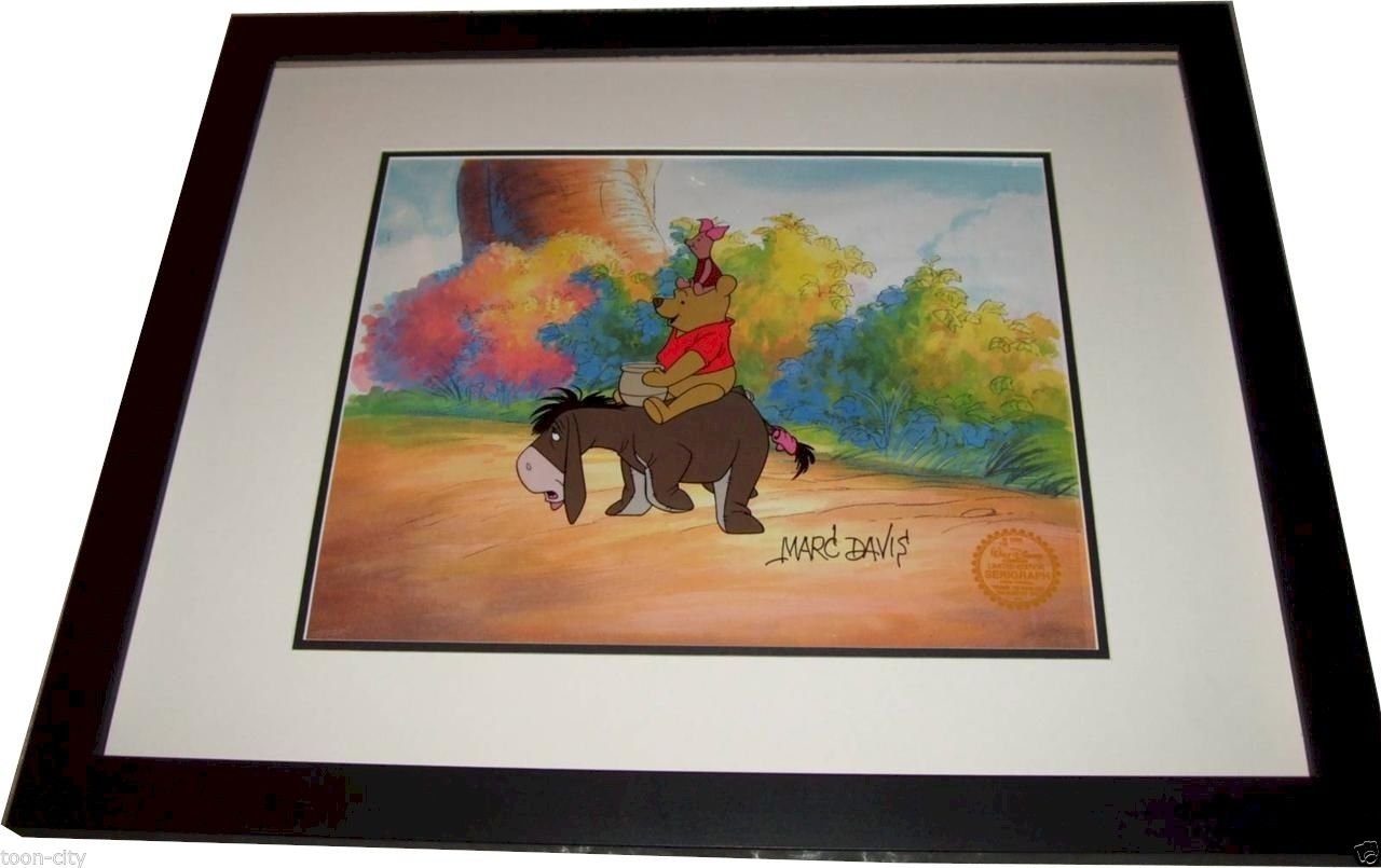Winne the Pooh Hand Signed Walt Disney Sericel Cel FREE background MARC DAVIS