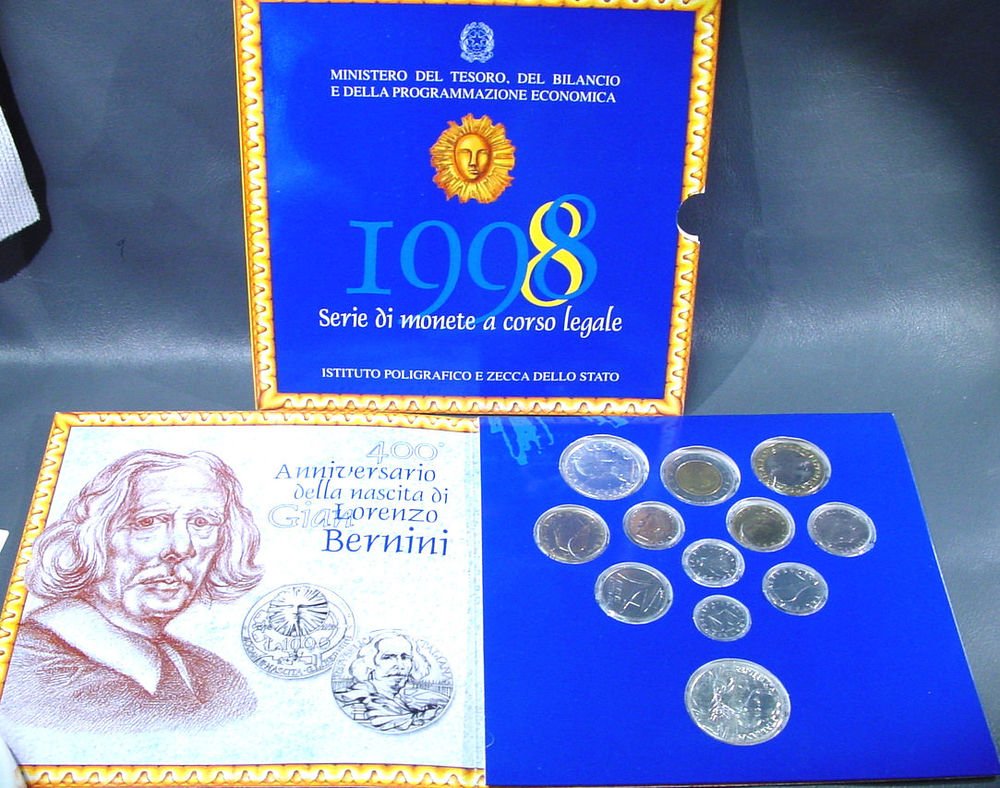 1998 Italy 12 coin BU set 2 silver coins original packaging Bernini 400th Anniv