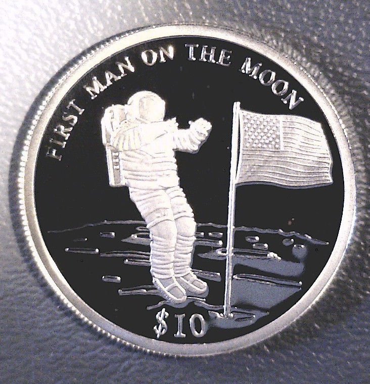 2000 Liberia Silver Proof $10 coin "First Man on the Moon" KM#503 .2746 ASW