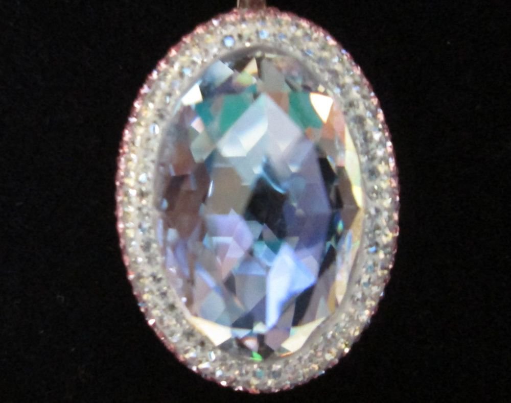 Swarovski Vita Crystal Moonlight Pendant Necklace BNIB 5028270