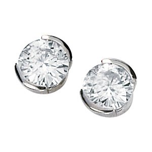 14kt White Gold Moissanite Stud Earring