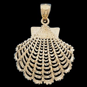 14kt Yellow Gold Sea Shell Pendant