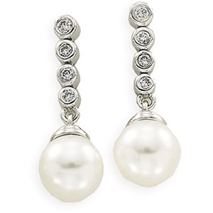 14kt White Gold Freshwater Cultured Pearl & Diamond Earring