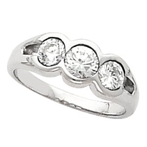 14kt Yellow Gold Three Stone Diamond Anniversary Band Ring