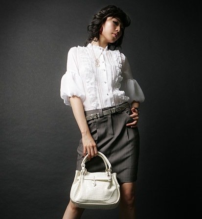 B0004 - Blouse