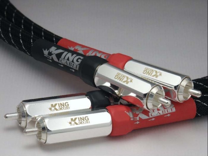 STAR QUAD Pure silver analog interconnect.
