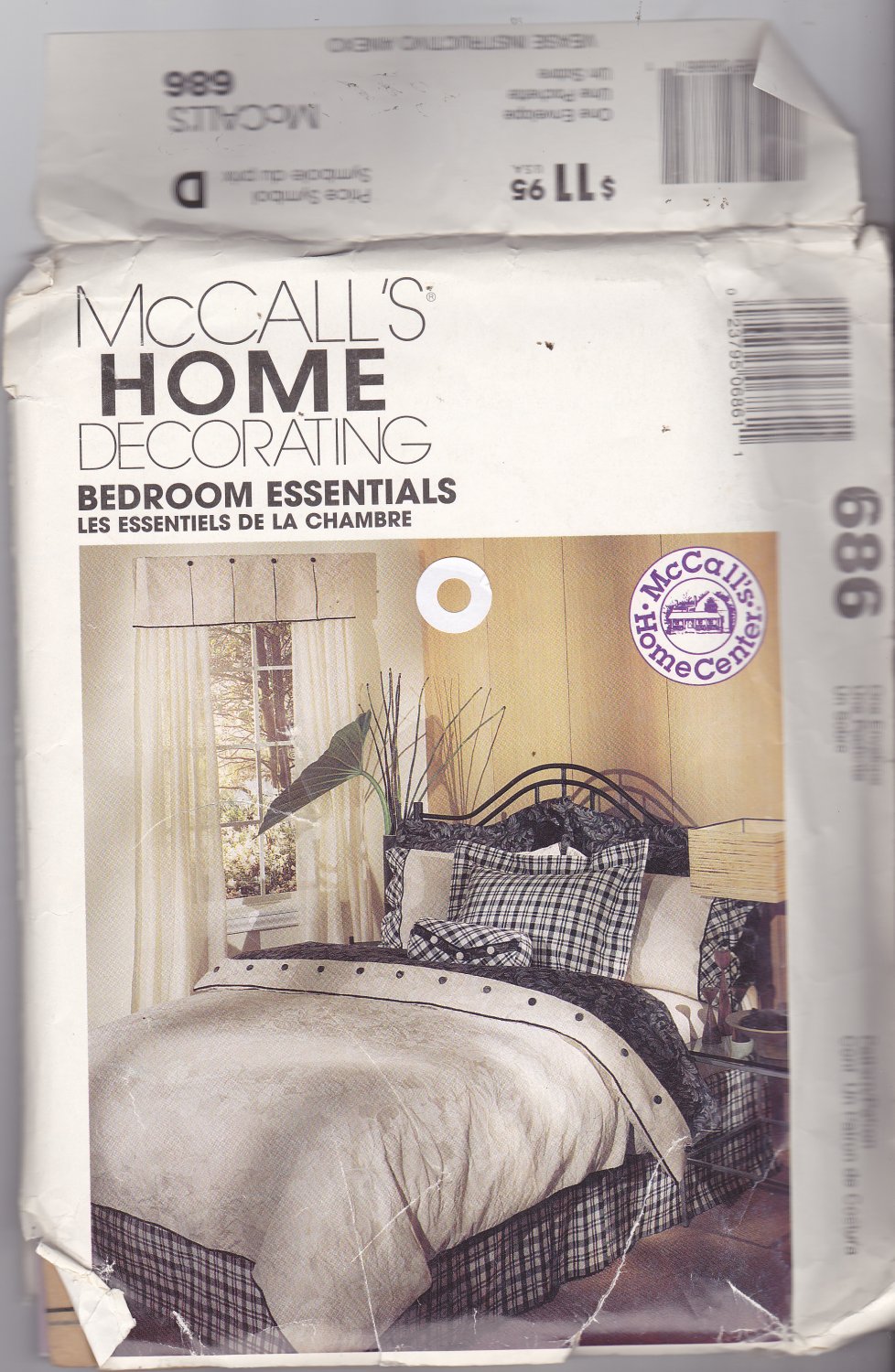 McCall's 686 Home Decorating Bedroom Essentials Uncut FF