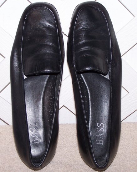 Women’s Bass Shoes Size 9.5 Black Leather Sz 9 ½