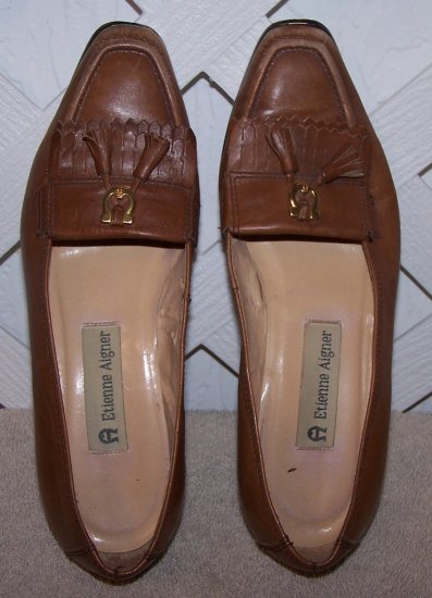 Women’s 5 ½ Etienne Aigner brown leather Shoes Size 5 ½