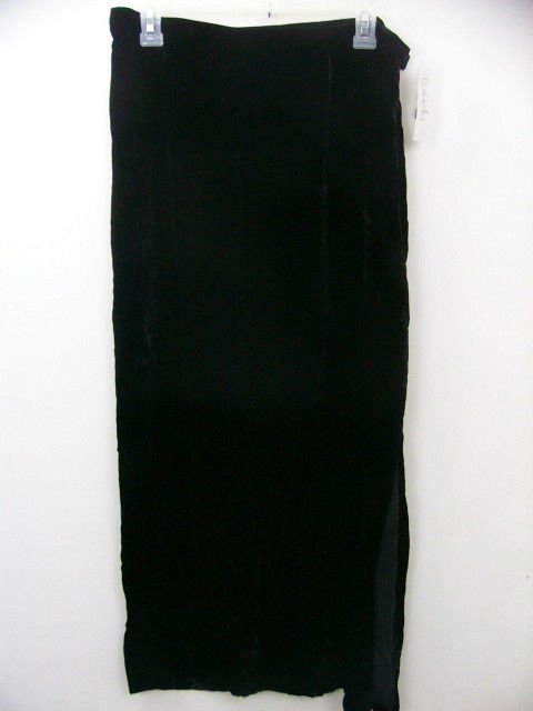 NWT RAFAELLA BLACK VELVET SKIRT SIZE LARGE LONG NEW WITH TAGS RETAIL $60 HOLIDAY