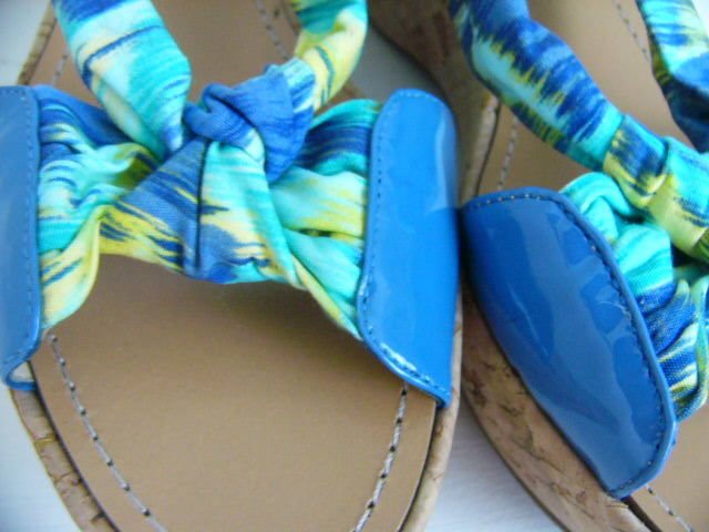 Via Spiga Blue patent Leather & floral open toe Cork Wedge Slingbacks Womens 8M