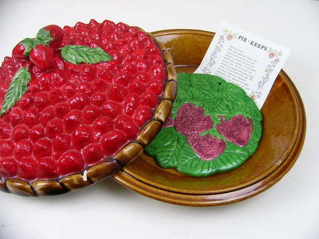 Vintage Lidded Ceramic 11" Strawberry Pie Plate Covered Keeper-Over and Back Inc