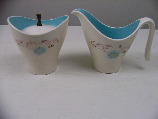 Vintage Eva Zeisel Style Creamer and Sugar retro mid-century white teal flower