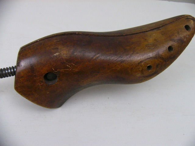 ANTIQUE WOOD & IRON SHOE STRETCHER ANTIQUE CIRCA 1890'S CAST IRON HANDLE