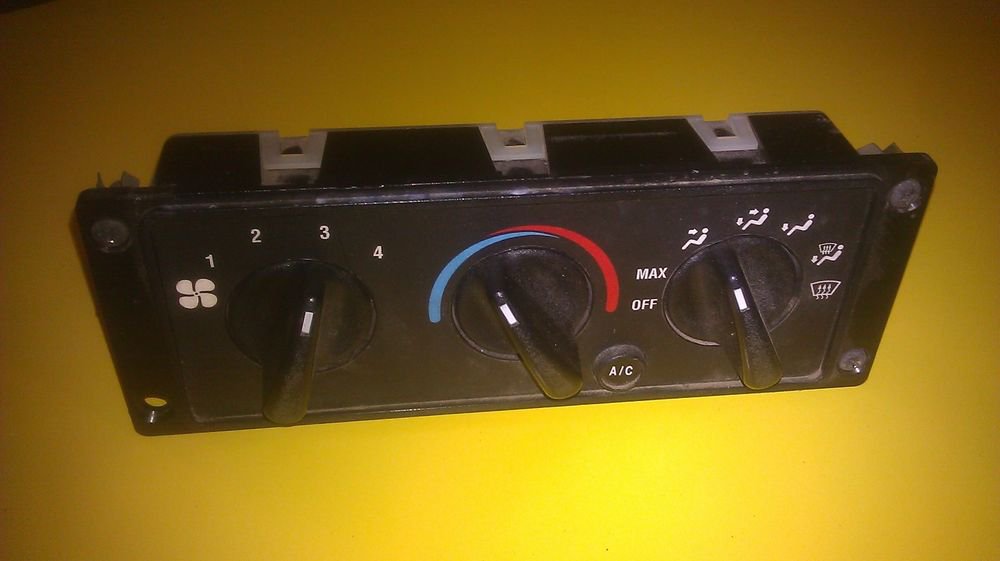 GENUINE INTERNATIONAL NAVISTAR BERGSTROM HEATER AC CONTROL 3518702C93