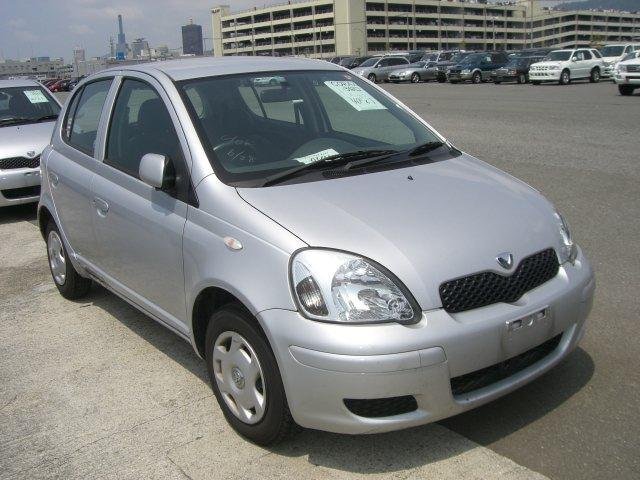 vitz 2004