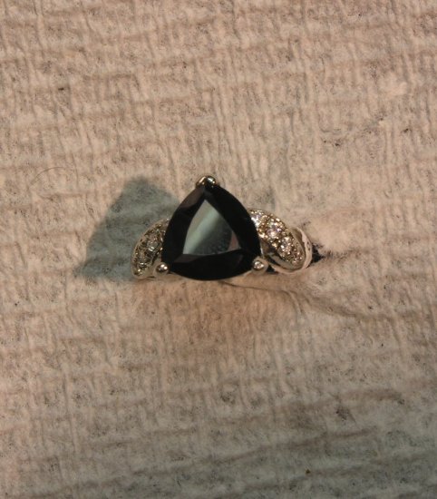 Onyx ring in sterling silver
