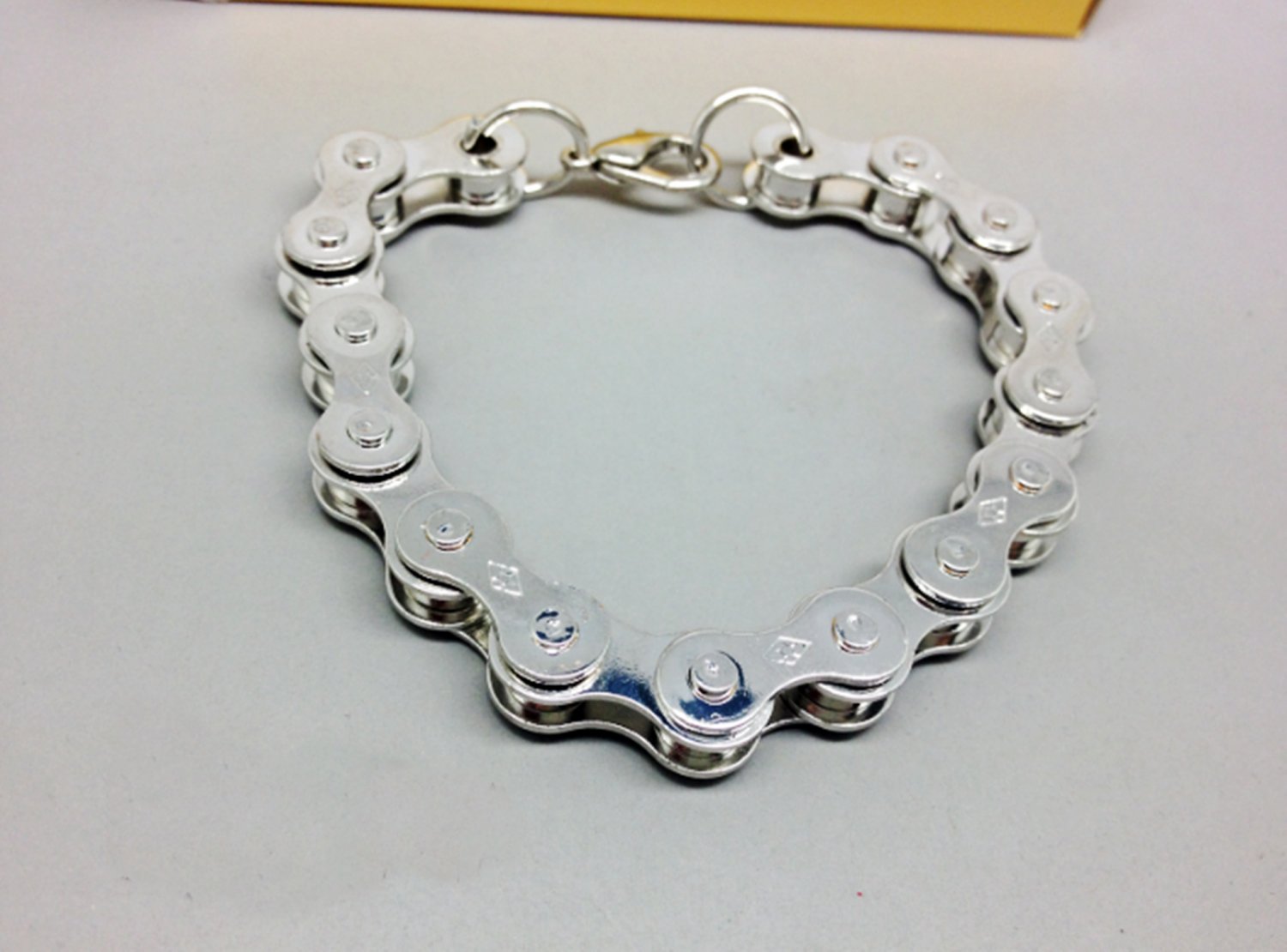 Celebrity 8.6" Hip Hop Silver alloy gear cuffed motorcyle biker bangle bracelet