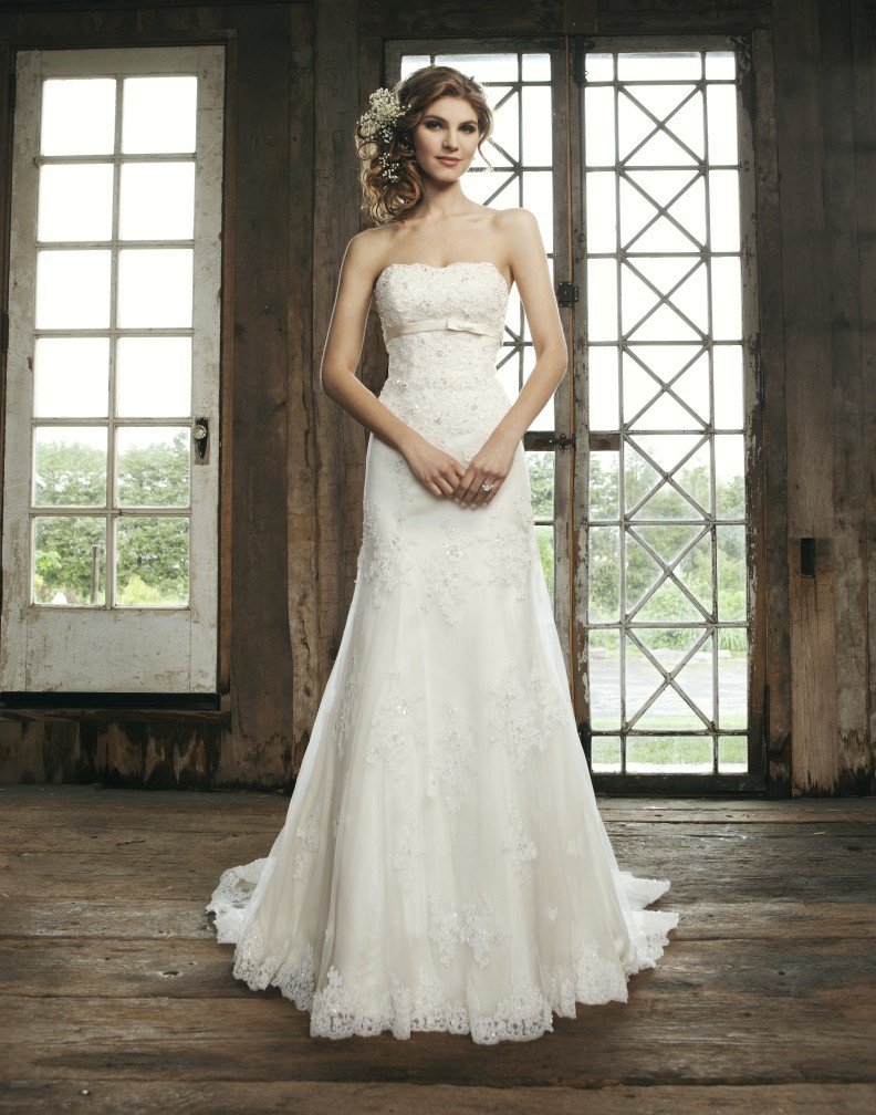 Wedding Dress A-Line Backless Ivory Sweetheart Plus Size Long Lace Wedding Dress
